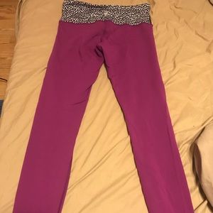 Purple reversible lululemon wunder unders!